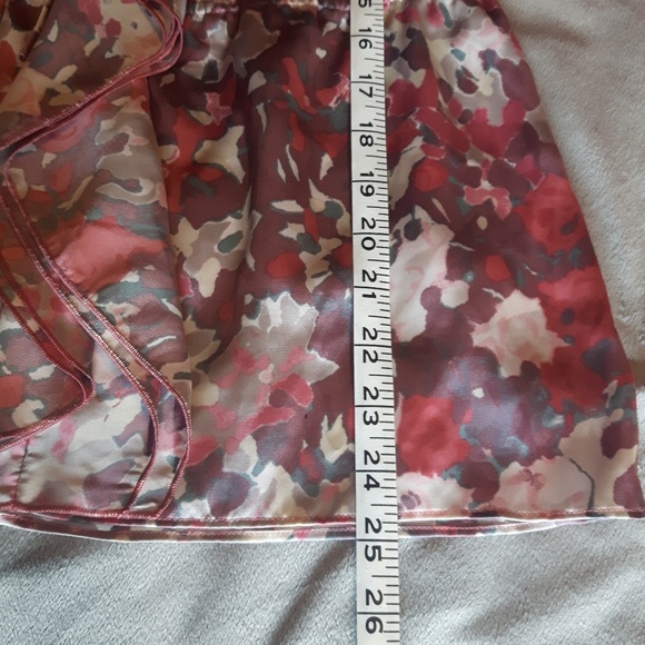 Banana Republic Blouse Size Small EUC - Picture 7 of 8